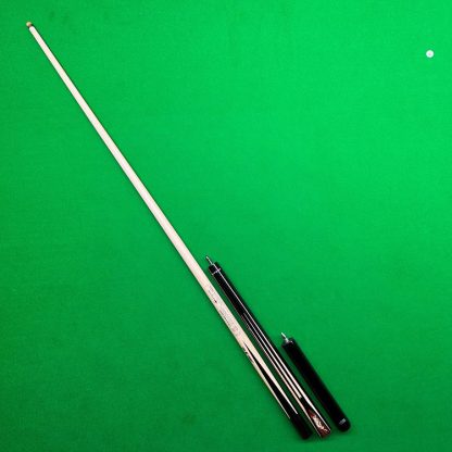 Sp1 Predator cue Chinese eight ball long view